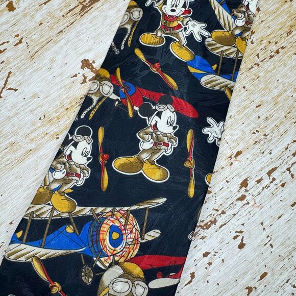VTG Mickey Unlimited Disney Mickey Mouse Aviation Pilot Pointed Neck Tie - Picture 3 of 8